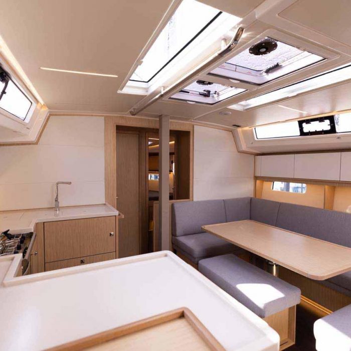 Moonlark | Bavaria C46 - 4 cab. photo 9