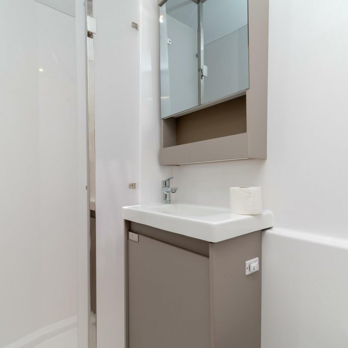 Odysseus | Fountaine Pajot Aura 51 photo 8