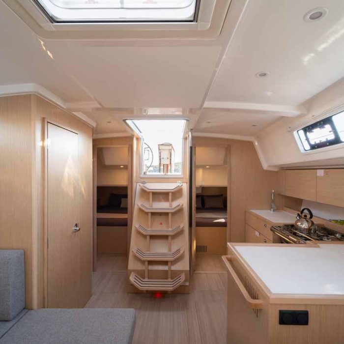 Vento Estivo | Bavaria C42 photo 17