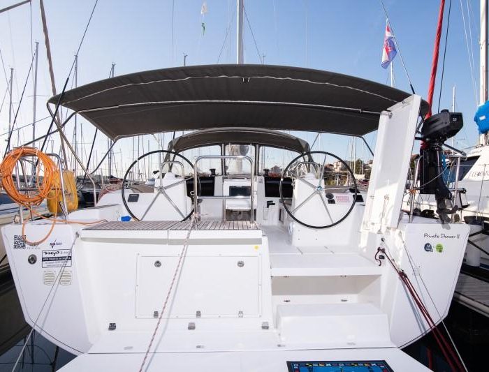 Private dancer II | Dufour 460 Grand Large photo 2