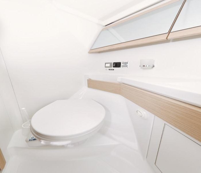 MR. WHITE | Oceanis 46.1 photo 57