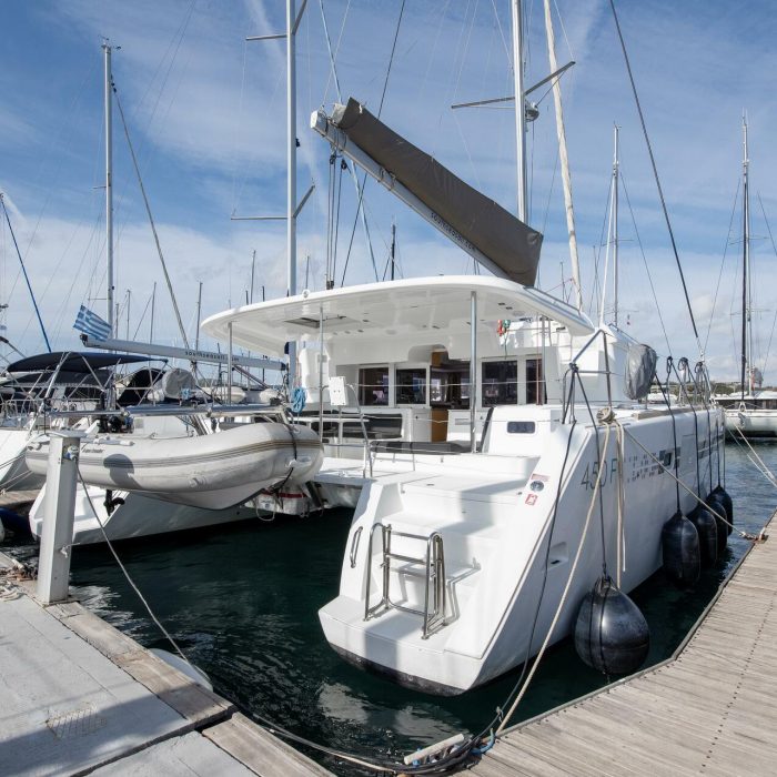 Diva | Lagoon 450 Fly photo 18