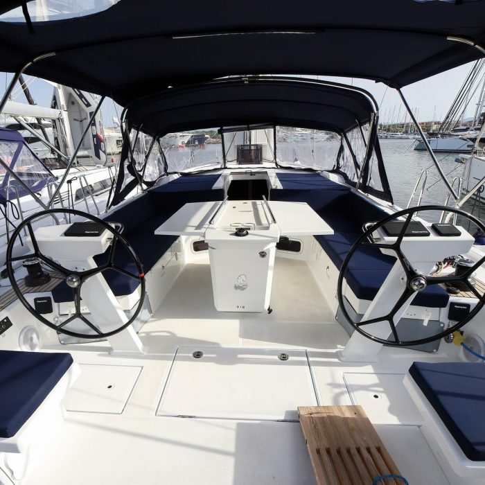 Artemide - Comfort line | Oceanis 51.1 photo 1