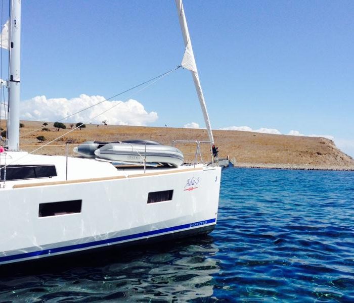 Ada | Oceanis 38 photo 3