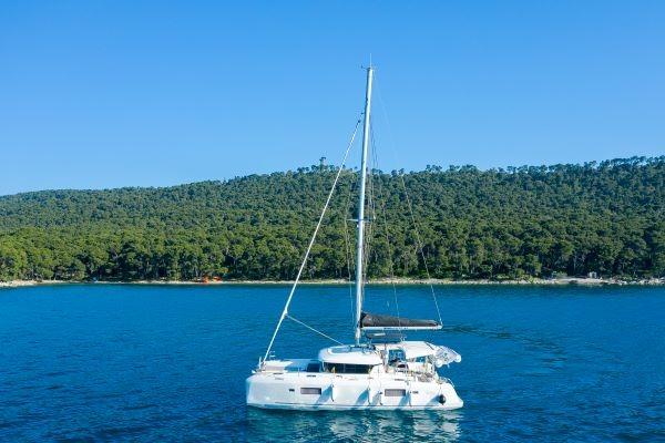 Ladesta | Lagoon 42 photo 3