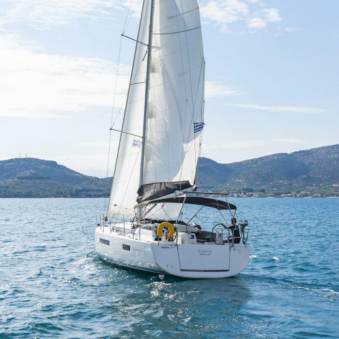 Esperos | Sun Odyssey 440 photo 3