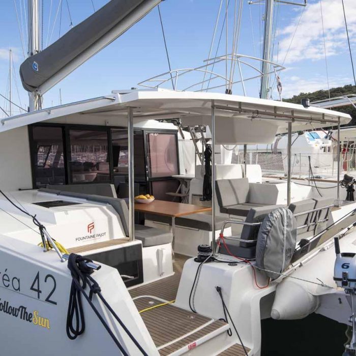 Follow the Sun | Fountaine Pajot Astrea 42 photo 3