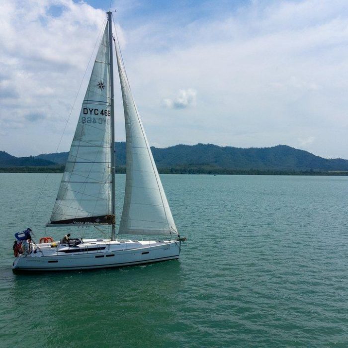 Aurora Belle | Sun Odyssey 469 photo 1