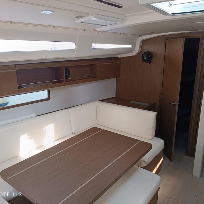 Lilibet | Oceanis 40.1 photo 6