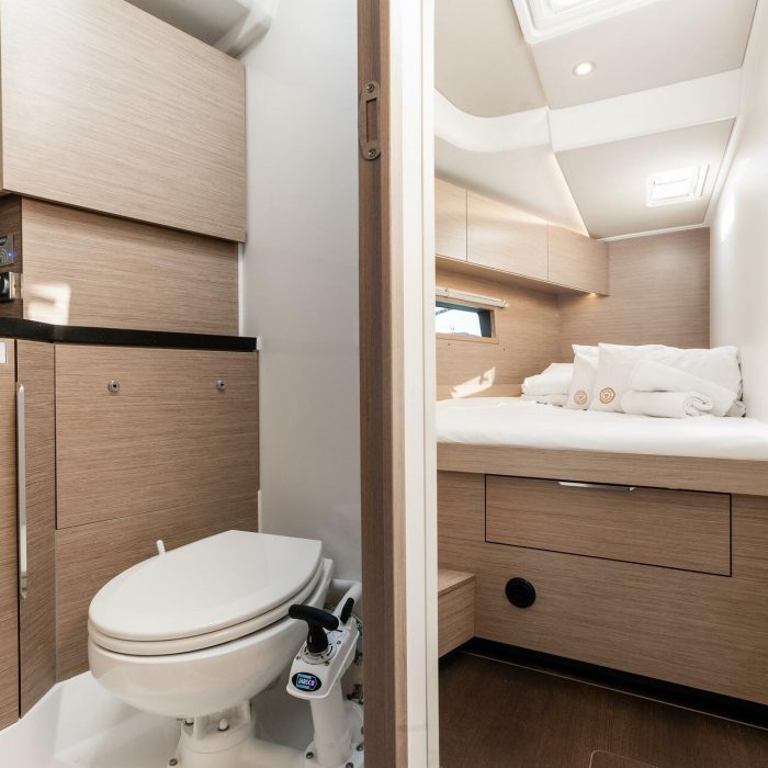 White Pearl | Hanse 460 photo 33