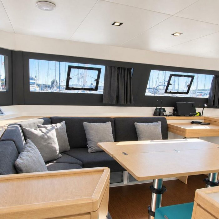 Amelie | Dufour Catamaran 48 photo 36