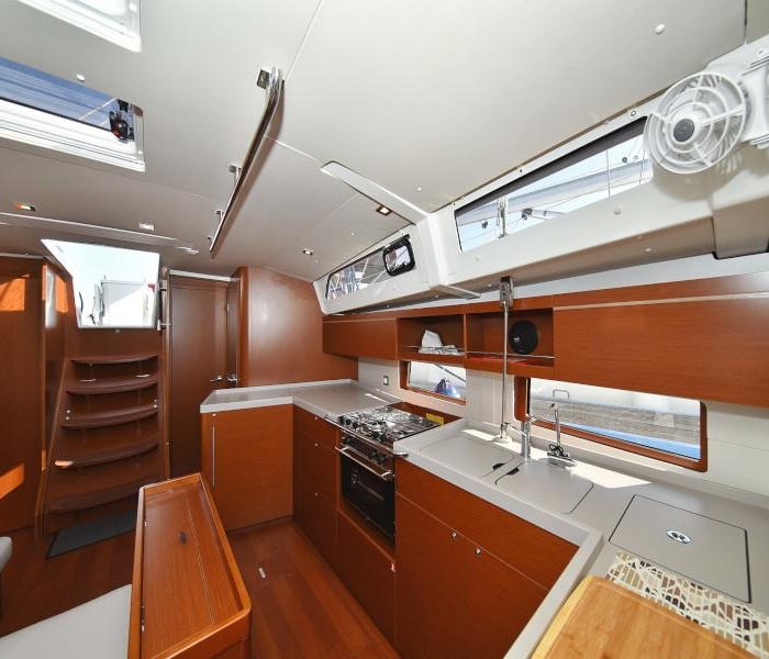Antonela M | Oceanis 46.1 photo 23