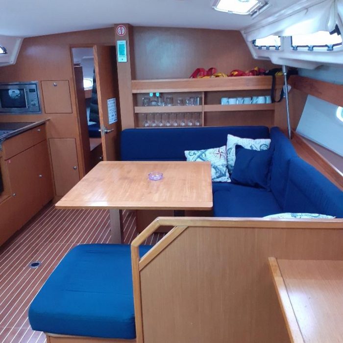 Beta | Bavaria 43 Cruiser photo 7 Beta | Bavaria 43 Cruiser photo 7