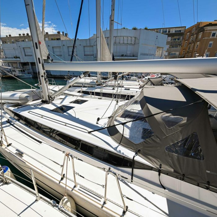 Efix | Bavaria C45 photo 12