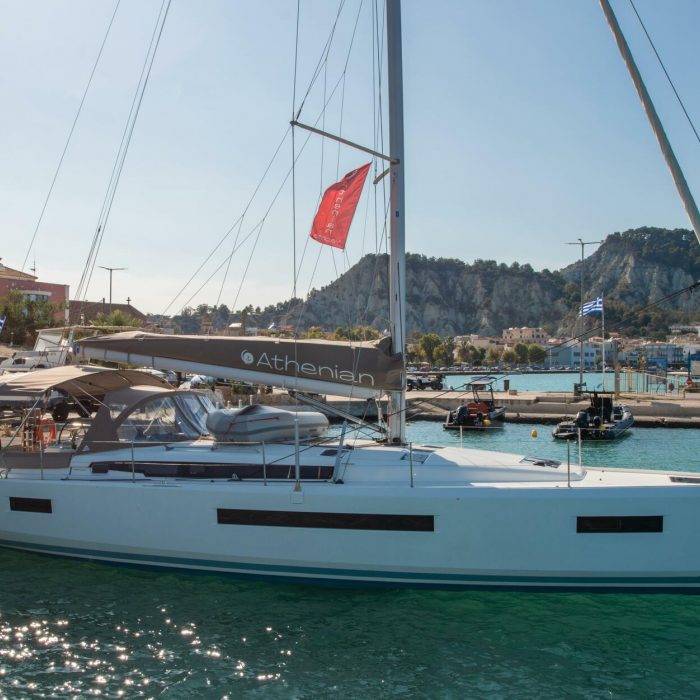 Knot | Sun Odyssey 490 photo 10