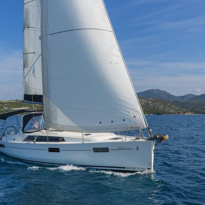 Elena | Oceanis 41.1 photo 3 Elena | Oceanis 41.1 photo 3