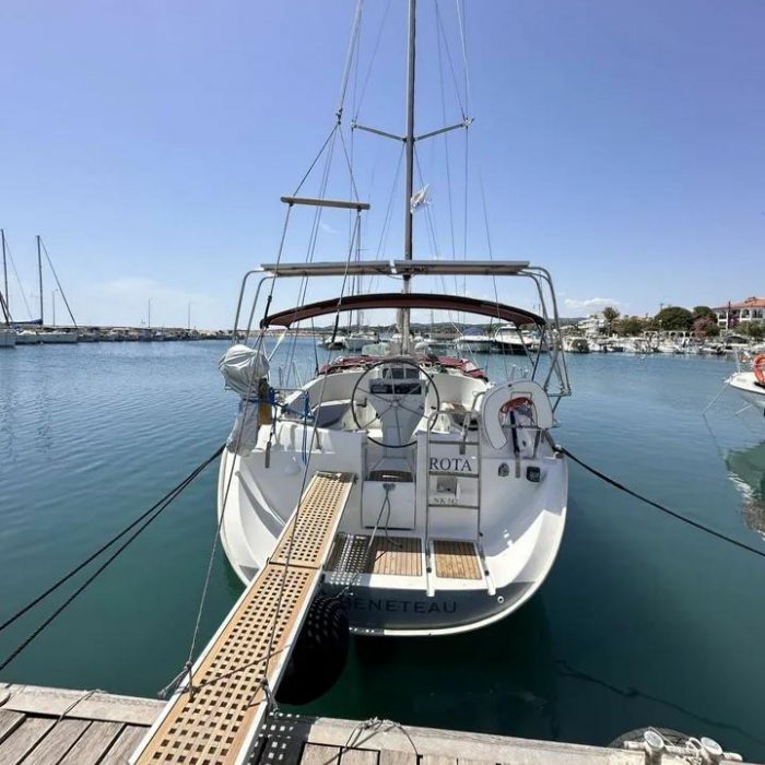 Rota | Oceanis 411 photo 4