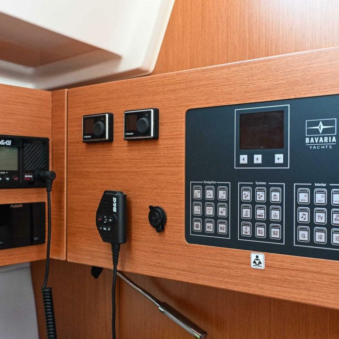 Efix | Bavaria C45 photo 81