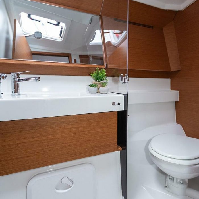 OSKAR  new 2024 (air condition, solar panels) | Sun Odyssey 410 photo 14