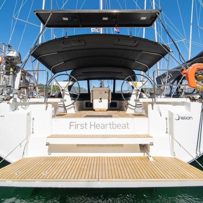 First Heartbeat | Oceanis 51.1 photo 6