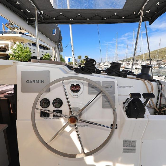 Felicitas II | Fountaine Pajot LUCIA 40 photo 7