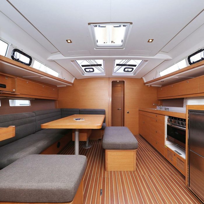 Horido | Dufour 460 GL photo 10
