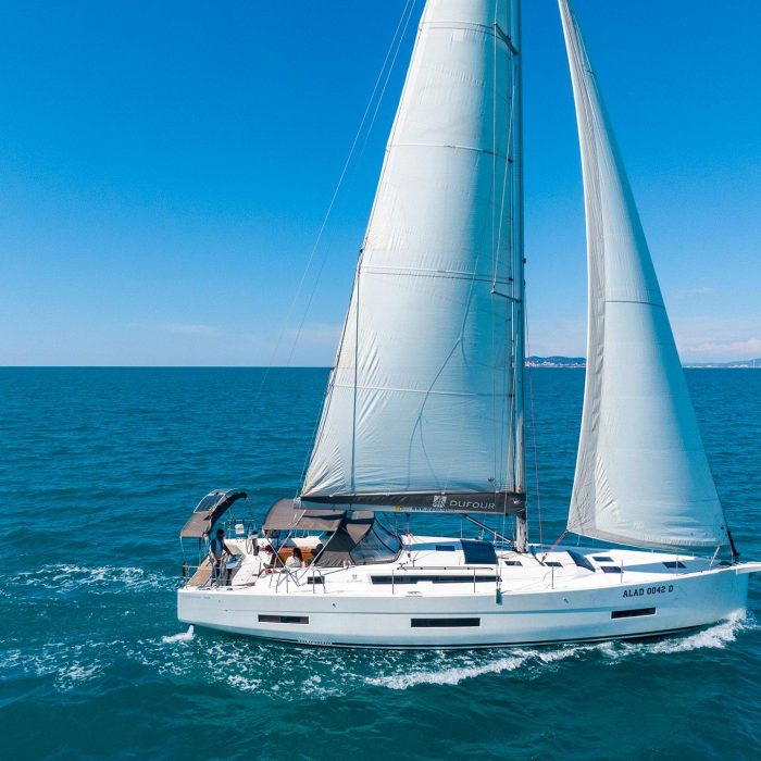 Cassiopea - A/C, Generator, Water maker, Solar Panel | Dufour 530 photo 2