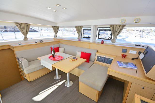 Callisto L400 | Lagoon 400 S2 photo 19