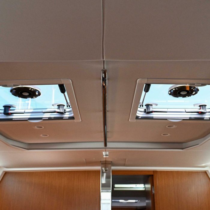 Efix | Bavaria C45 photo 54
