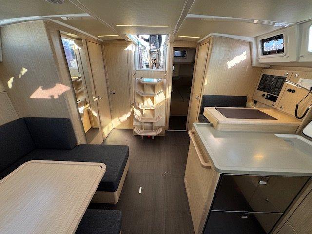 Princess Laura | Bavaria C46 photo 17