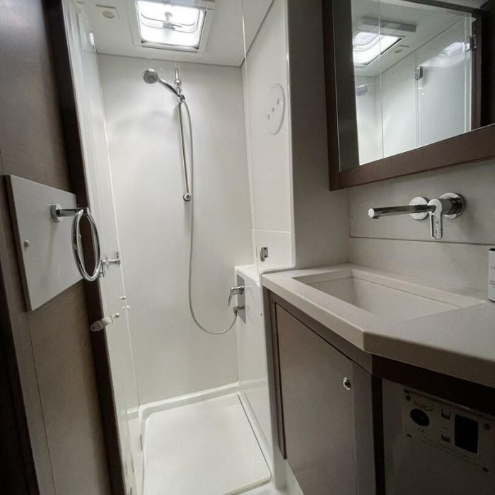 AMARE I | Lagoon 450 Fly photo 6