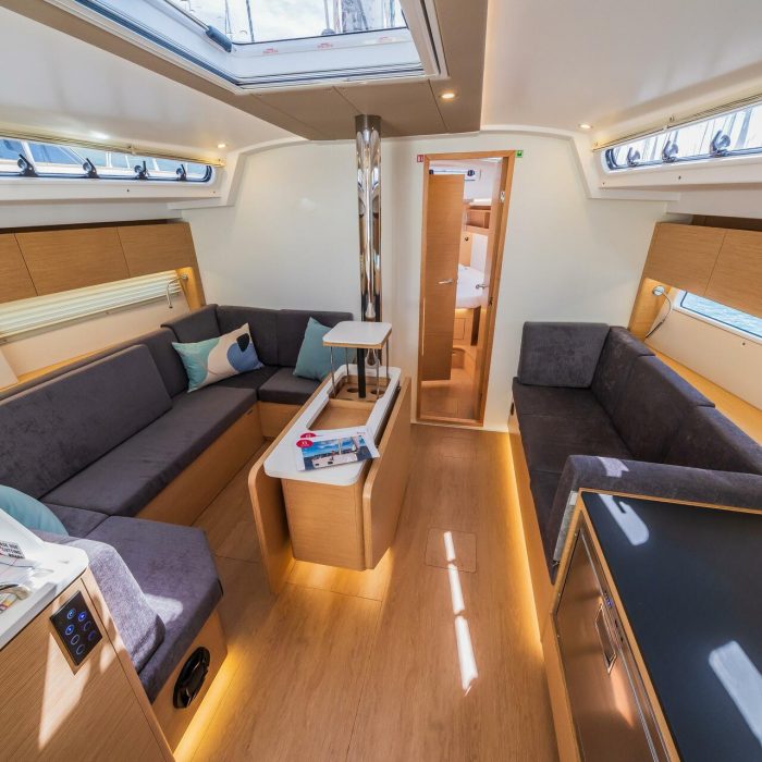 La Brisa | Hanse 410 photo 9