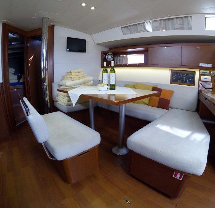 Neška II | Oceanis 45 photo 12