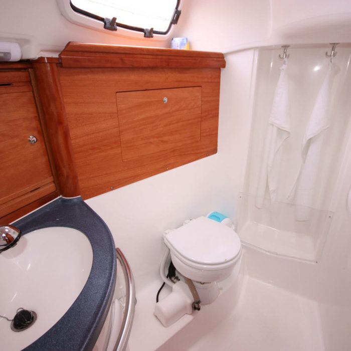 Little Eva | Bavaria Cruiser 34 photo 25