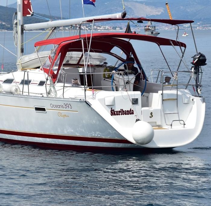 Škuribanda (refit: 2026, new engine and solar panels) | Oceanis 393 photo 6