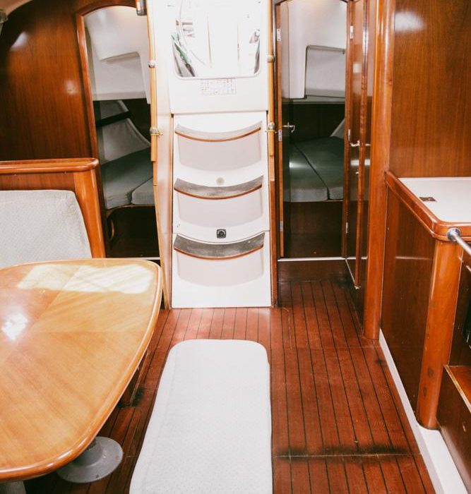 Kleio | Oceanis 381 photo 4