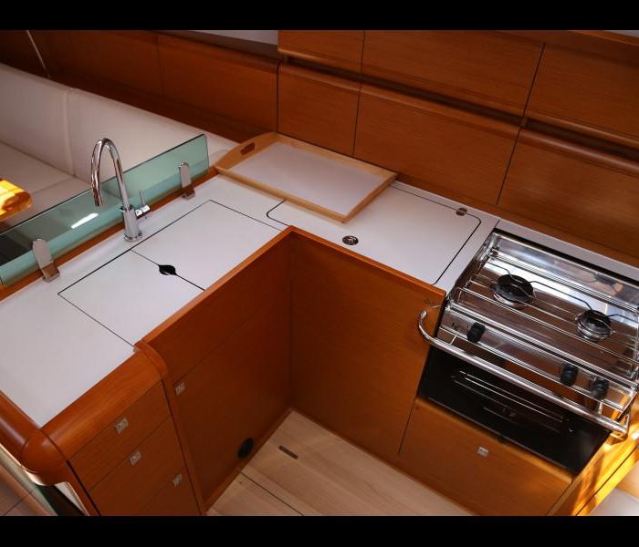 Sicc | Sun Odyssey 419 photo 17