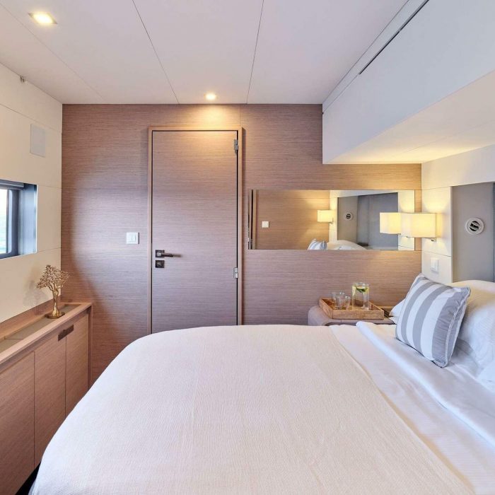 Alexandra II | Fountaine Pajot Alegria 67 photo 7