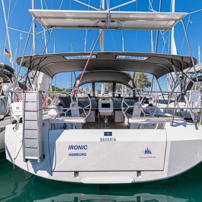 Ironic | Bavaria C42 photo 3
