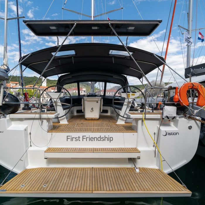 First Friendship | Oceanis 51.1 photo 6