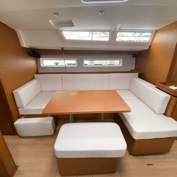 Sventola | Sun Odyssey 490 photo 6