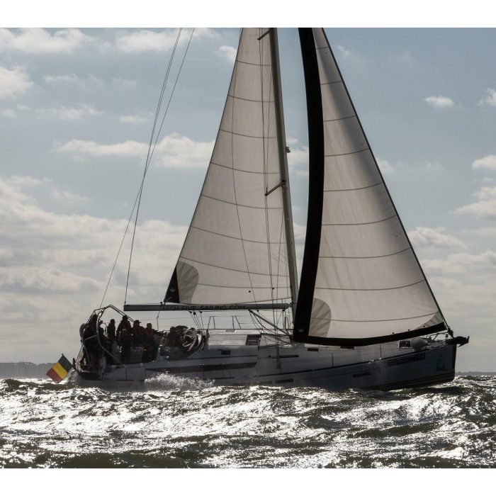 Five O | Sun Odyssey 509 photo 5