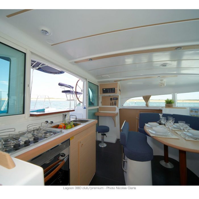 Naos | Lagoon 380 photo 7