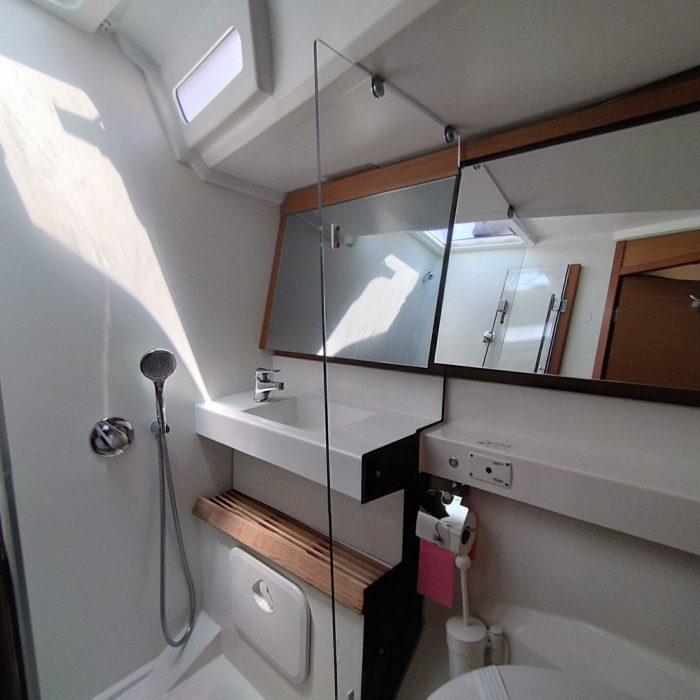 Pixie | Dufour 390 Grand Large photo 21