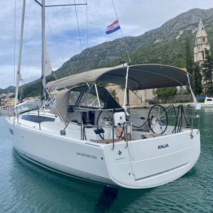 Anja | Sun Odyssey 350 photo 3