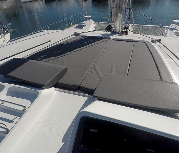Zuzo 2 | Lagoon 450 photo 14