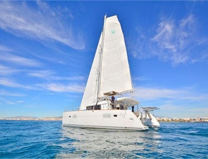 Callisto | Lagoon 400 S2 photo 1
