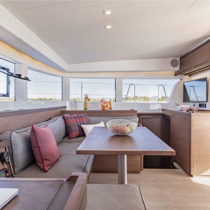 Fratelli | Lagoon 40 photo 21