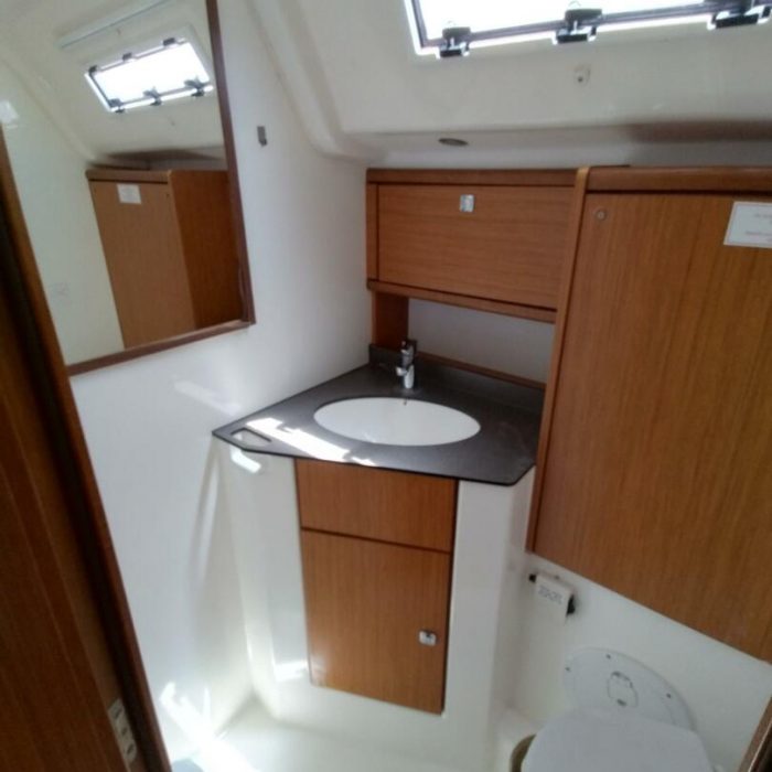 Gin Tonic | Bavaria Cruiser 51 photo 33