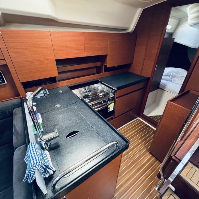 Delta | Hanse 458 photo 6